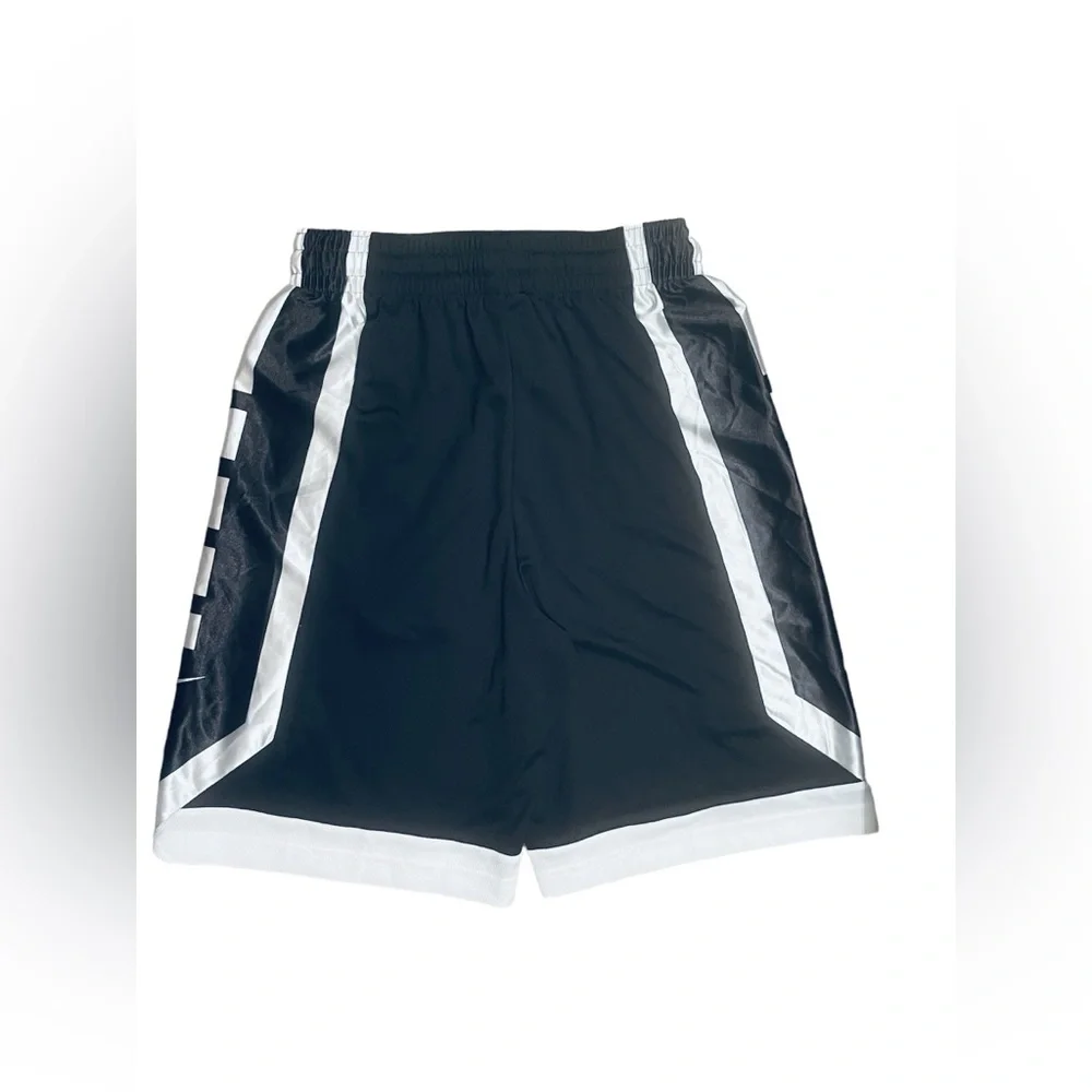 NWT Nike Men’s Dri-Fit Elite Basketball Shorts 10in